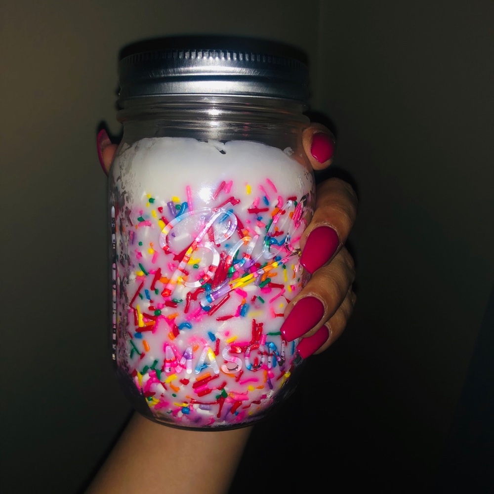 Sparkling Sangria sprinkle candle